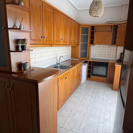 Nook 37 Néa Ankhíalos