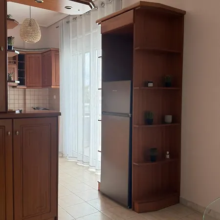 Nook 37 Néa Ankhíalos